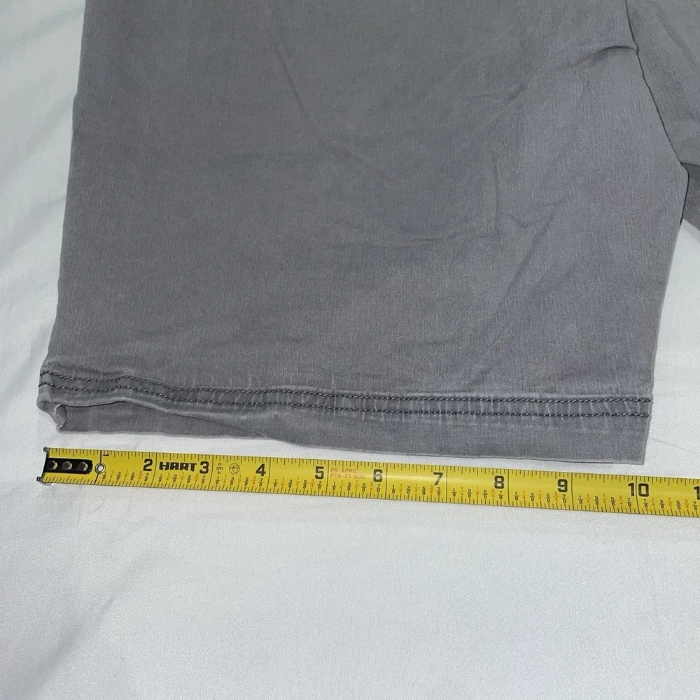 Magellan Outdoors Mens Gray Stretch Cotton Casual Hiking Walking Shorts Size 18